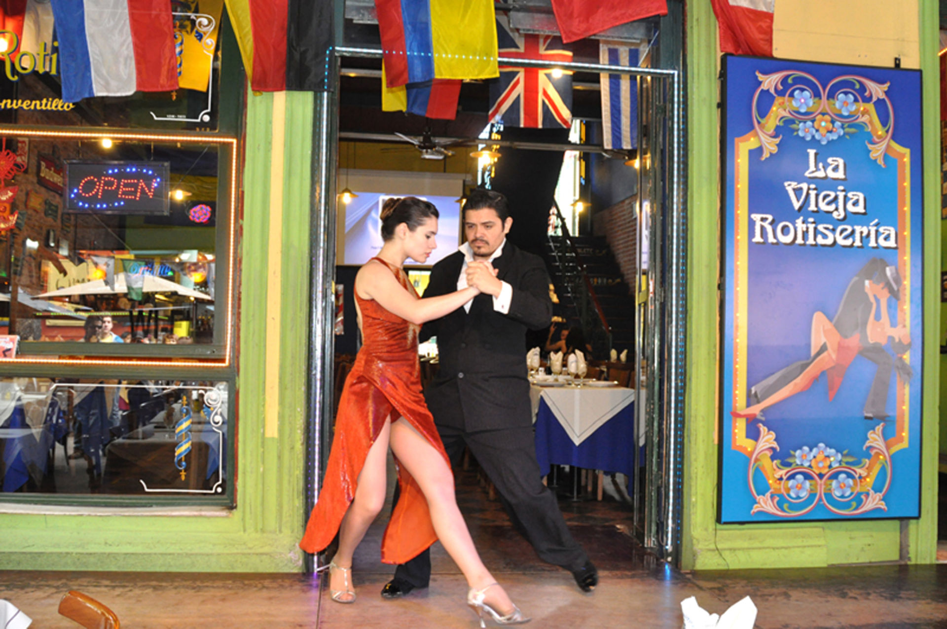 Đặt vé máy bay giá rẻ đi Argentina- xứ sở Tango